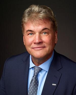 Dirk Tinley headshot