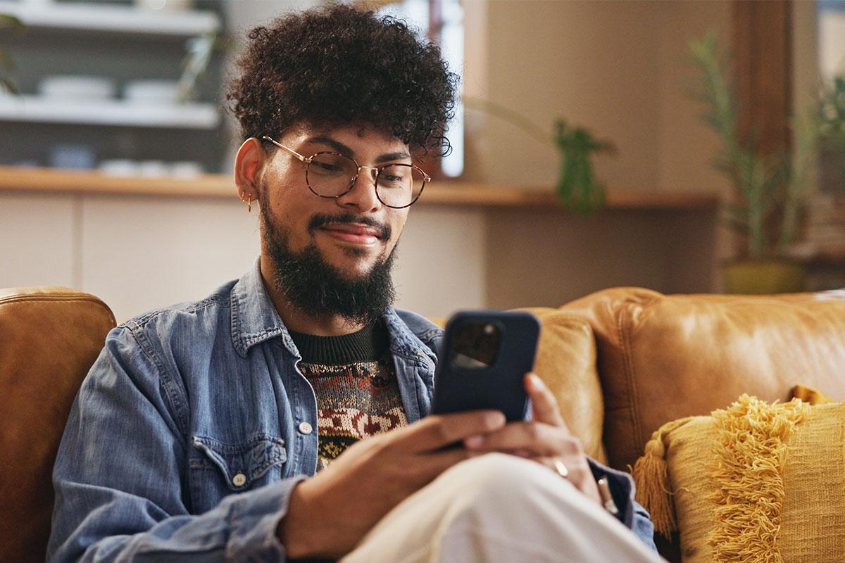 manage money young adult